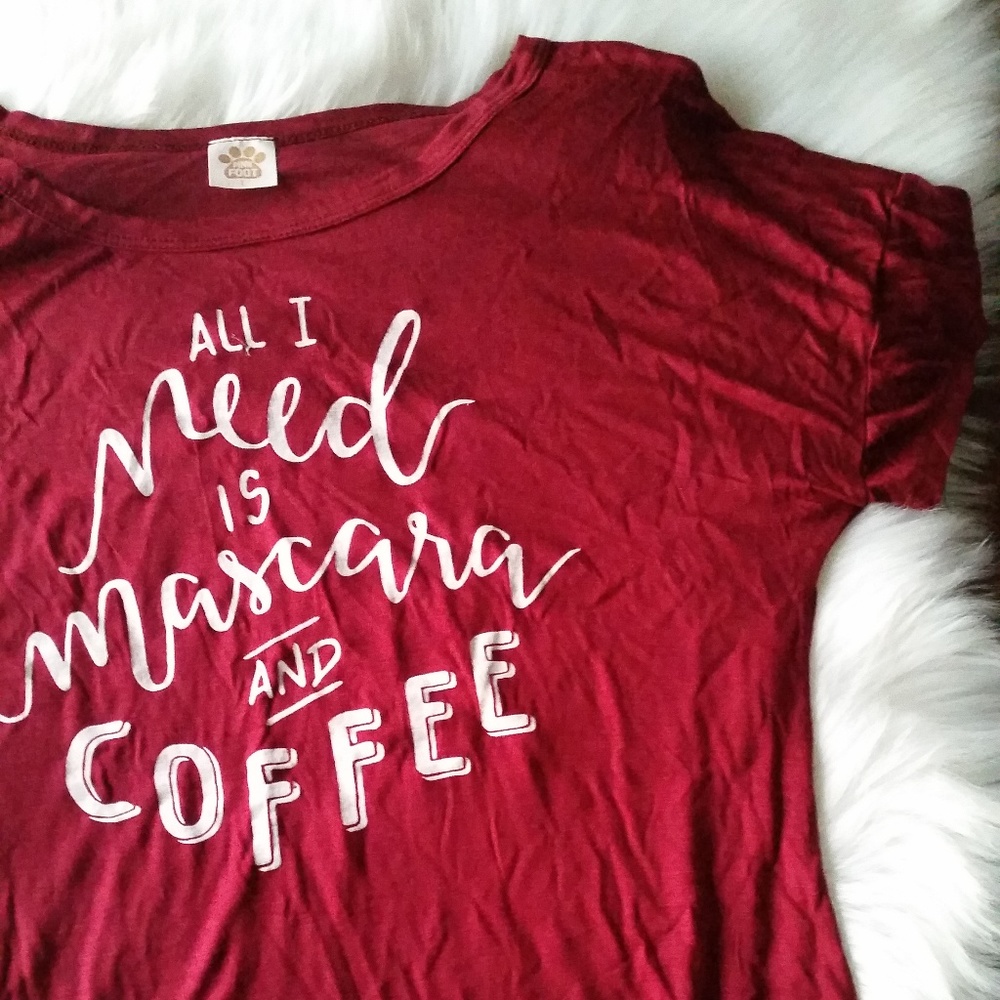 3/$20 All I Need Is Mascara And Coffee Knit Tee - Picture 2 of 2
